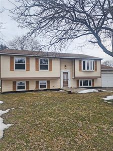 3258 Wildflower Dr, Walworth, NY, 14568