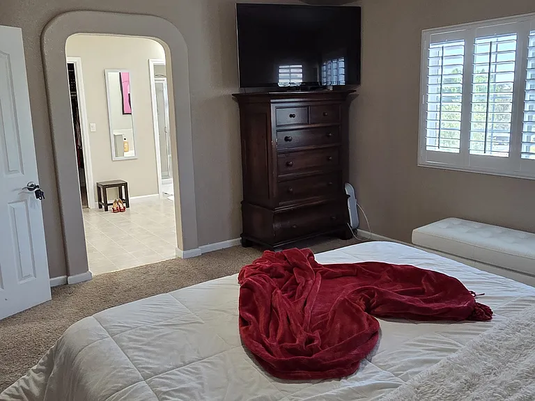 1013 Thompson Cir #1 — Photo 10