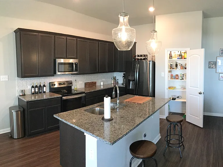 3948 Aransas Dr — Photo 7