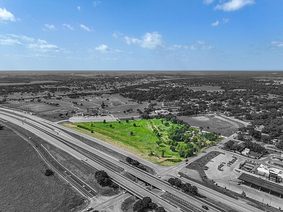 3rd image of E Us Highway 175