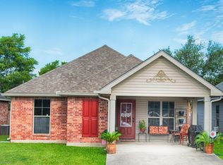 402 Common Pointes Dr, Lafayette, LA 70507