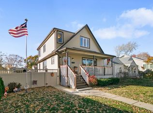 9408 S 55th Ave, Oak Lawn, IL 60453