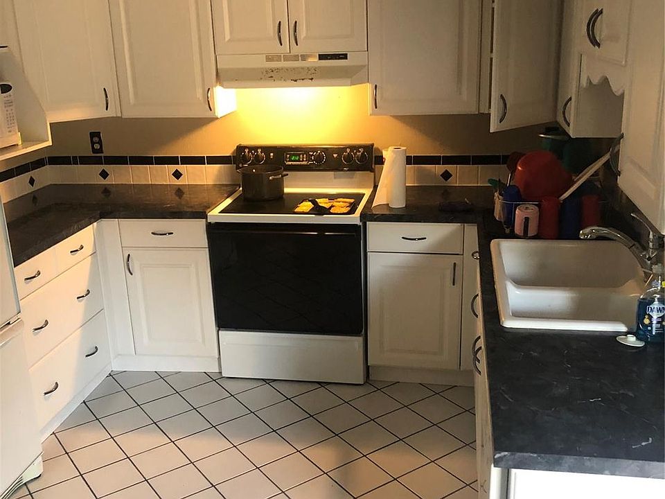 2nd image of 10911 E 11th Pl #8-3B