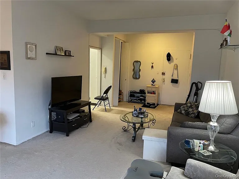 30 Lake St #12D — Photo 7
