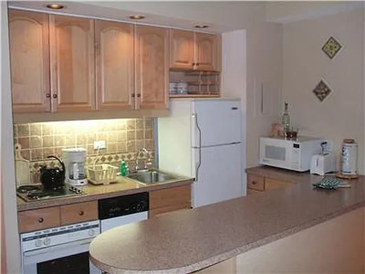 Sold by Empire State Properties | media 2