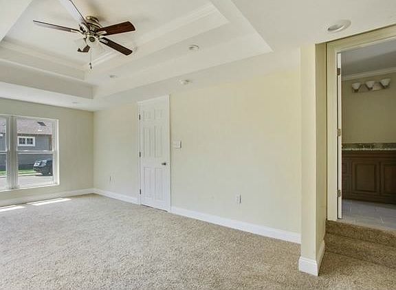 4th image of 2456 Dreux Ave