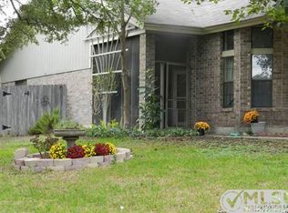 8502 Oak Timber St, San Antonio, TX 78251