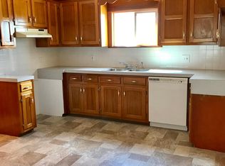 43 Bay View Ave APT 2, Bristol, RI 02809