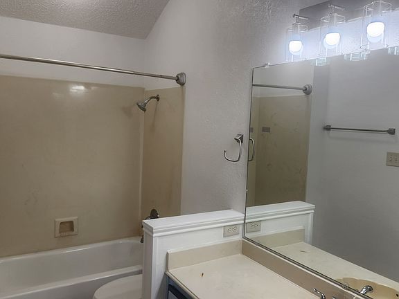 2nd image of 3201 Upshire Ct #3201