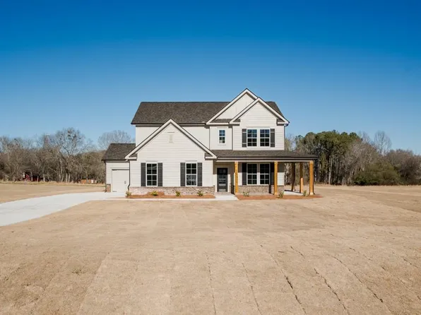 144 Cherokee Ct, Good Hope, GA 30641