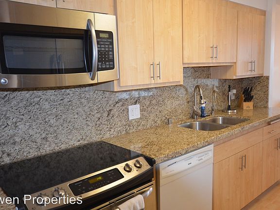 4th image of 1750 Avenida Del Mundo Unit 310