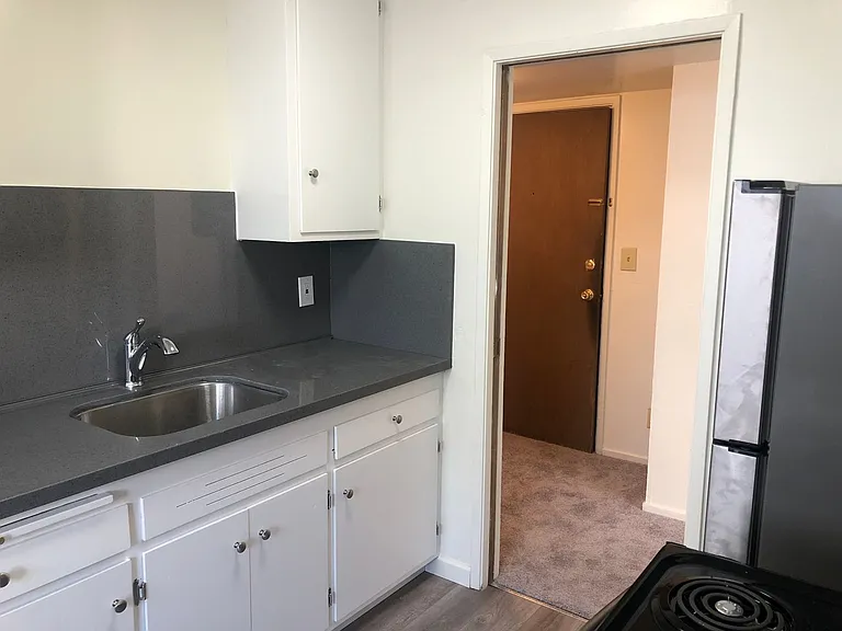 2428 Ellsworth St #204 — Photo 6