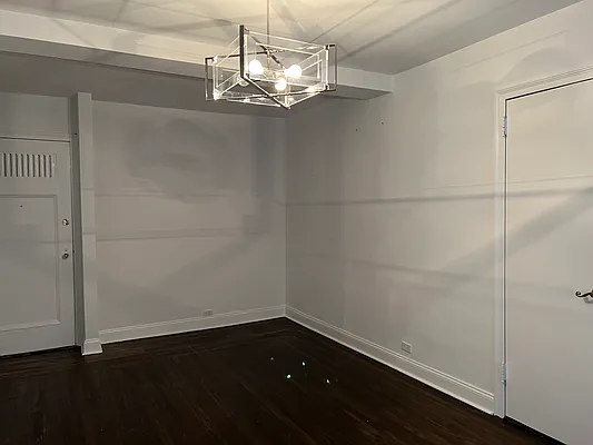 Rented by Palladium Property Group | media 9