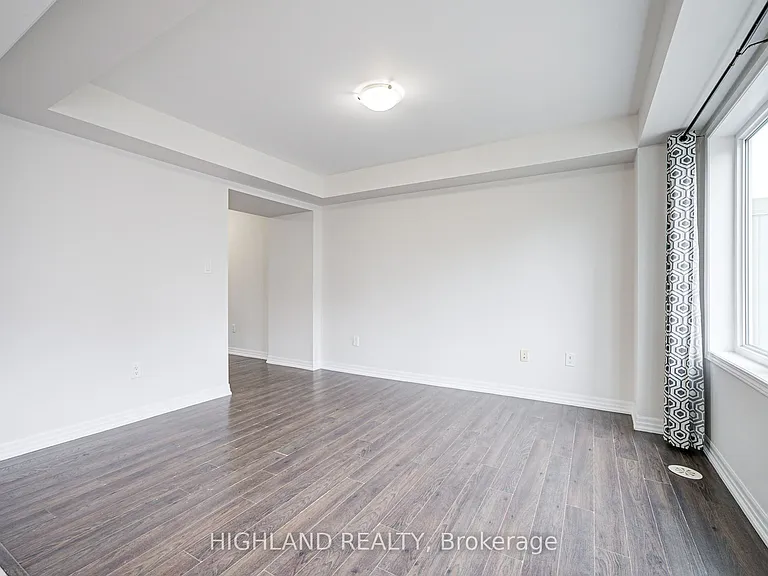 265 Ellen Davidson Dr #4 — Photo 19