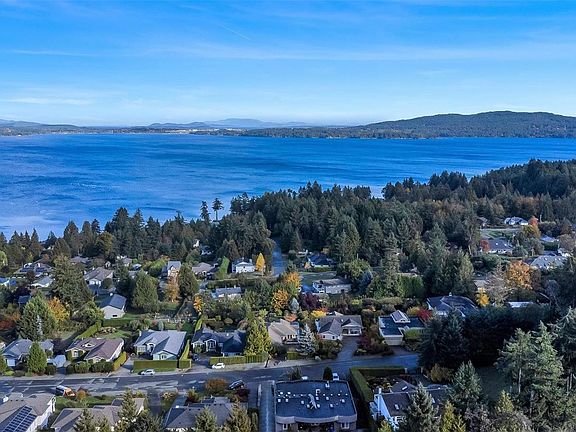 5th image of 2446 Liggett Rd