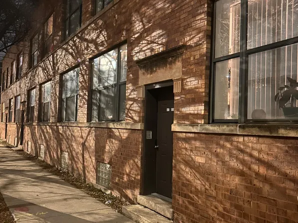 617 N Oakley Blvd #2, Chicago, IL 60612