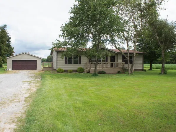 1195 Country Club Rd, Metropolis, IL 62960
