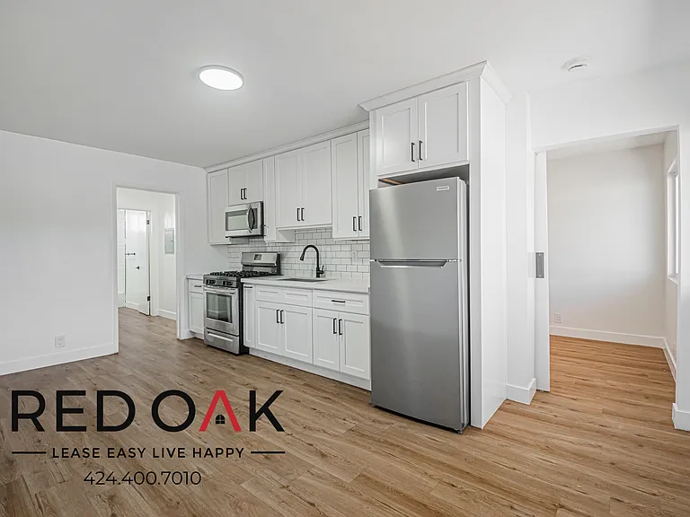 340 W 87th St #9 — Photo 2