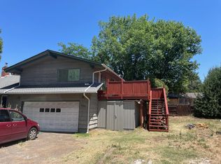 686 Sunrise Ave #2, Medford, OR