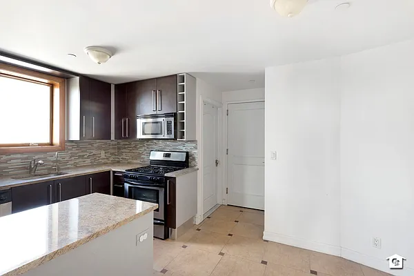 Sold by Coldwell Banker Reliable Real Estate | media 8