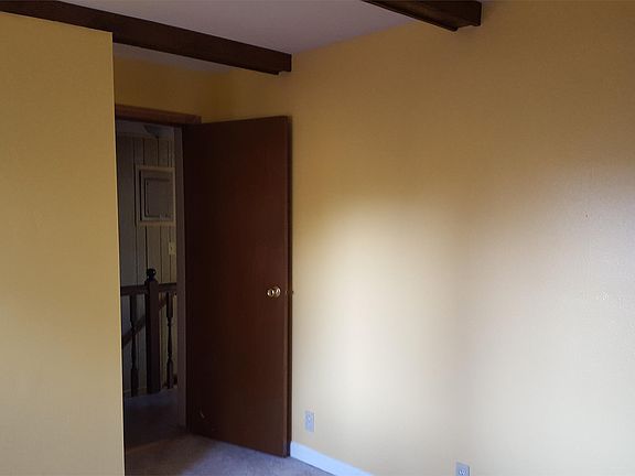 main floor non conforming bedroom 1