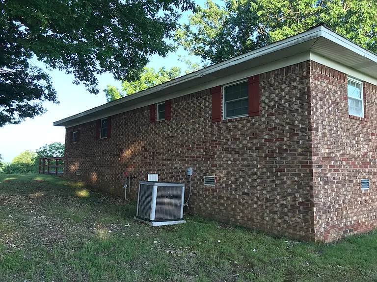 474 Roadrunner Ln — Photo 3