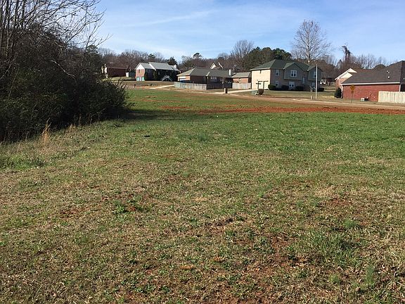 5th image of Blue Springs Rd