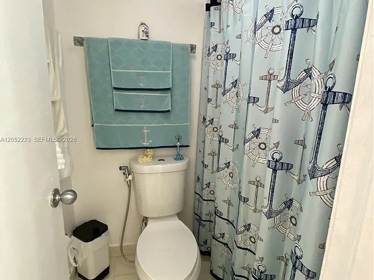 1755 W 60th St #D310 — Photo 19