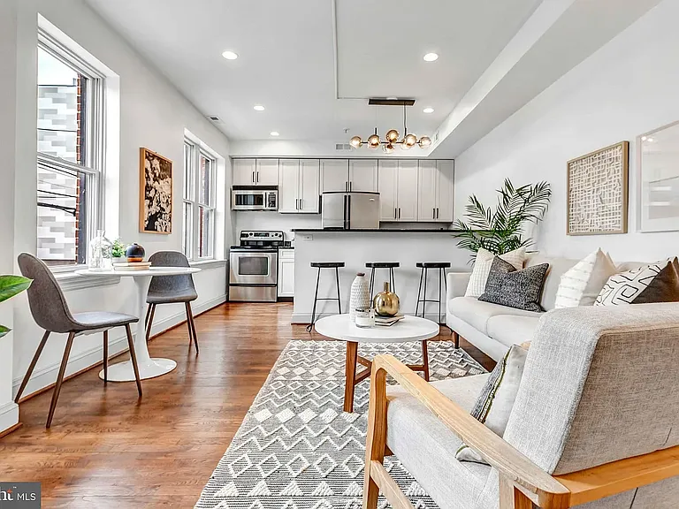 1417 Chapin St NW #307 — Photo 7