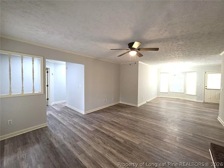 6900 Saint Julian Way — Photo 7