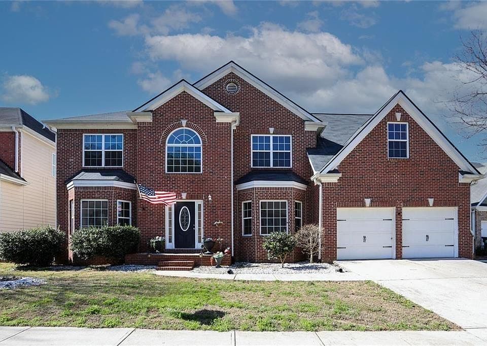 1st image of 4011 Oak Field Dr