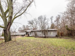 11132 Overland Rd, Whitmore Lake, MI 48189
