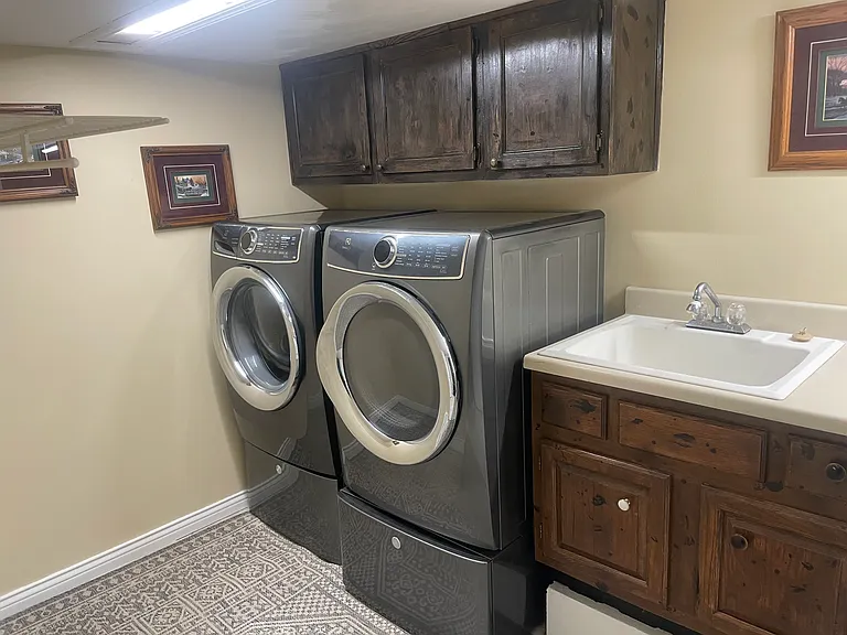1833 Arctic Springs Rd #3 — Photo 5