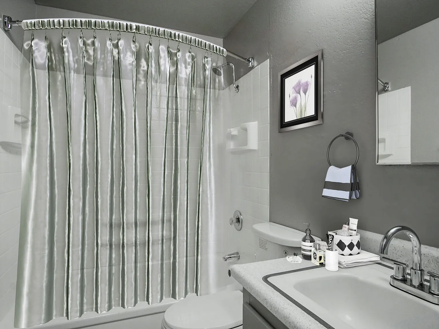 Aurora Reno — Photo 4