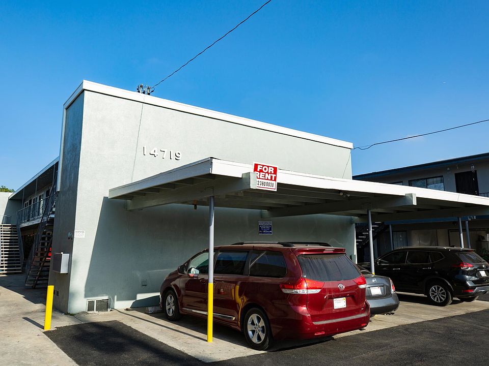 1st image of 14719 S Berendo Ave #D