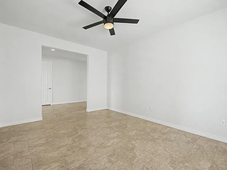 16878 S Eva Ave — Photo 6