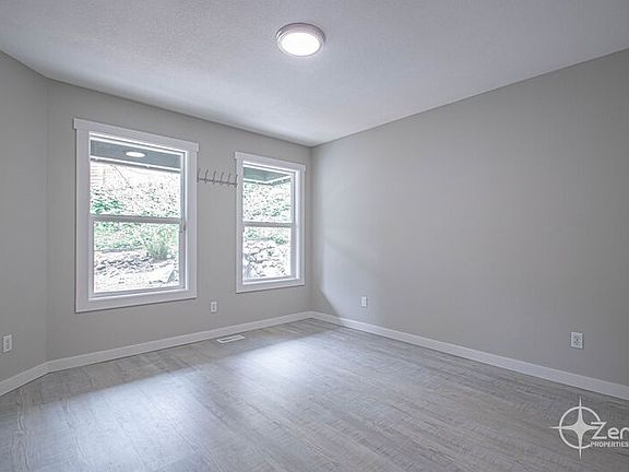 5th image of 1328 NW 5th Ave