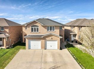 10 Jonathon Ct, Hamilton, ON L8W0A1