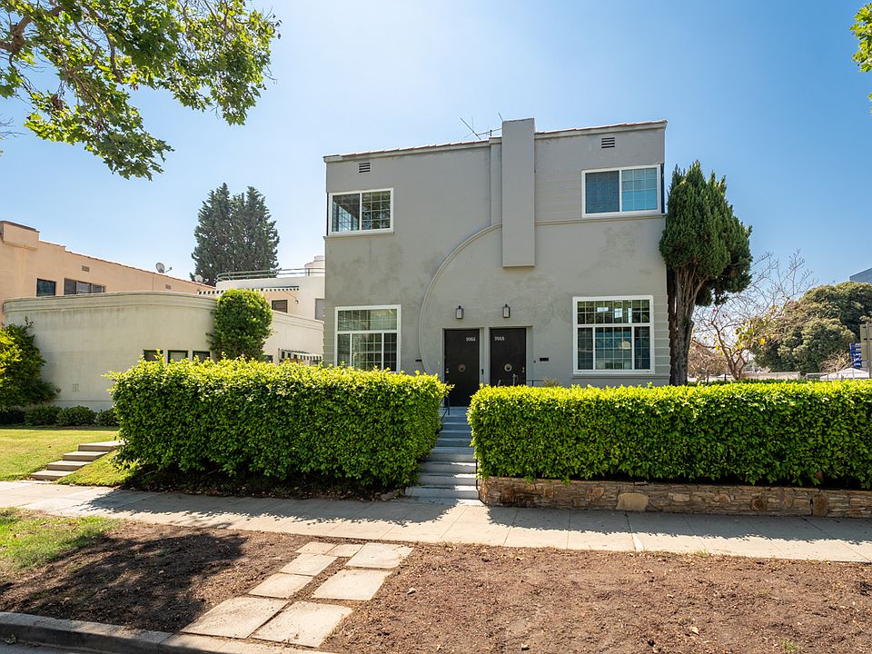 1st image of 9966 Robbins Dr #1