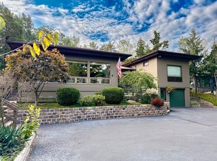 36 East Rd, Dune Acres, IN 46304