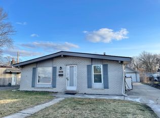 1624 Middlesex Ave, Madison Heights, MI 48071