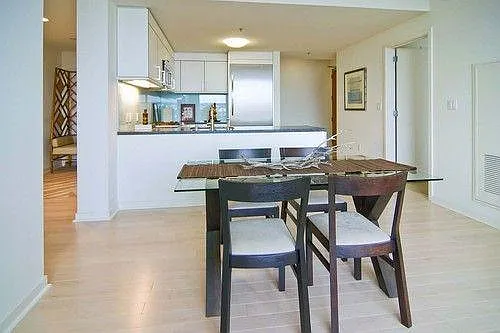 301 Main St #16E — Photo 9