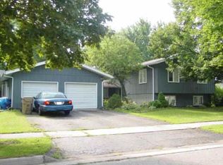 2101 Adderbury Cir, Madison, WI 53711