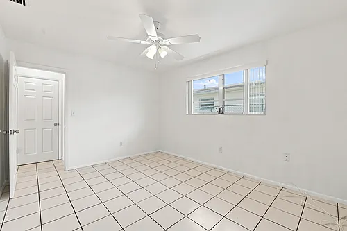 7211 Venetian St Photo 1