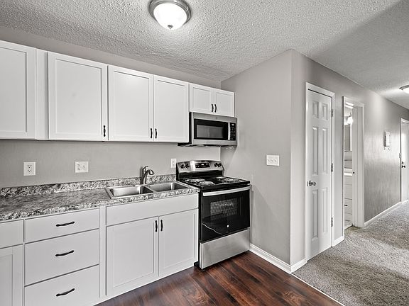 5th image of 1500 Elrose Ct APT 4