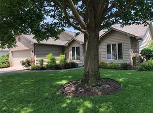2244 Fairfax Dr, Columbus, IN