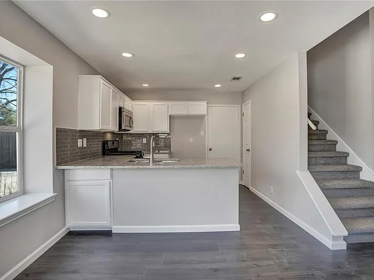 1517 Mason Creek Blvd — Photo 6