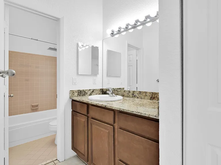4821 NW 22nd St #4135 — Photo 35