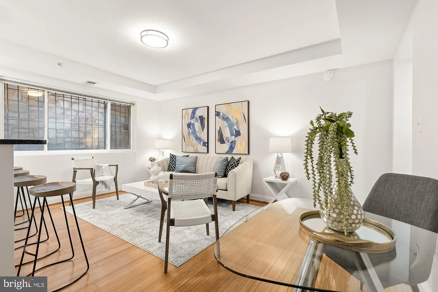 1 bed, 616 sqft, $2,250 — Photo 2