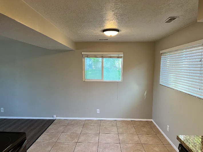 5875 S Highland Dr — Photo 14